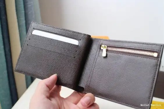 Cheap LOUIS VUITTON AMERIGO WALLET 0612
